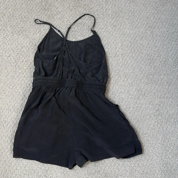 Vintage Aritzia black jumper - Picture 5 of 7